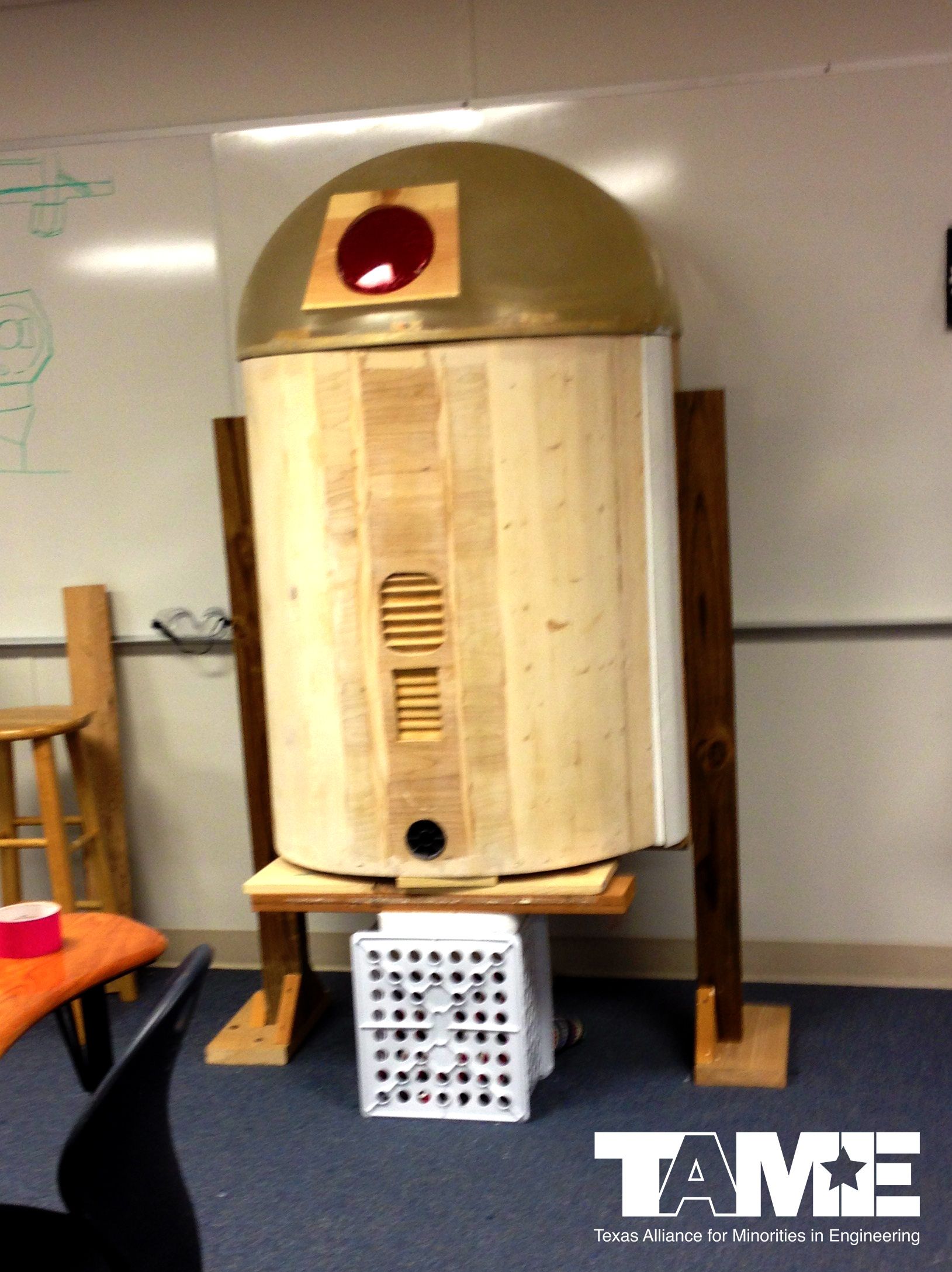 TAME Students Build DIY Little Free Star Wars Library As 6-ft R2D2